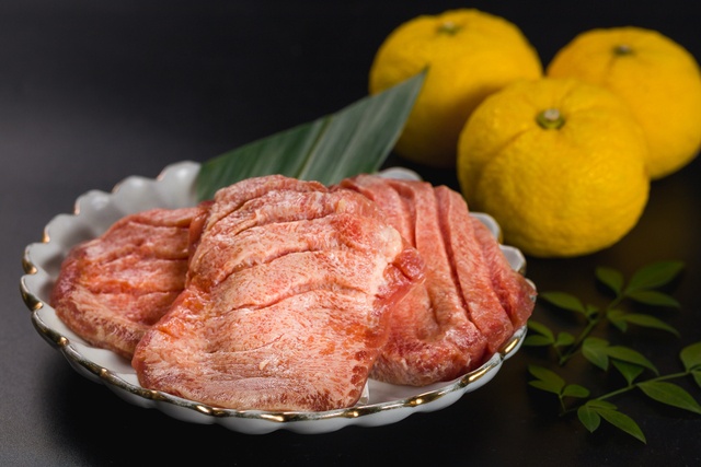 『焼肉一心たん助』が父の日にぴったりの牛タン詰め合わせを発売！新作「柚子塩」も