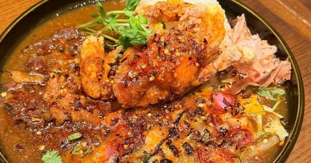 夏限定｜レッドチリクラブカレー注文でライスが食べ放題！中崎町『ジパングカリーカフェ』