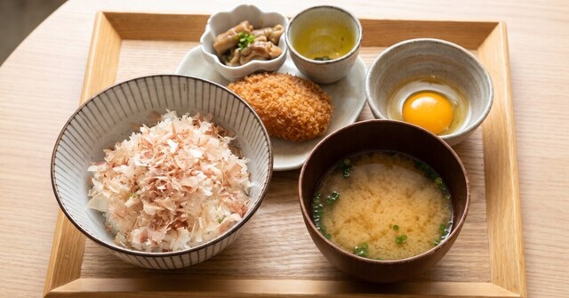 10/31〜11/3｜静岡の新米×美黄卵のTKGセットが888円！新静岡セノバ『けのひ堂 ラボ』