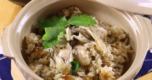 大分│和食歴30年の料理人監修！出汁が沁みる「牡蠣飯」が登場『俺の牡蠣』