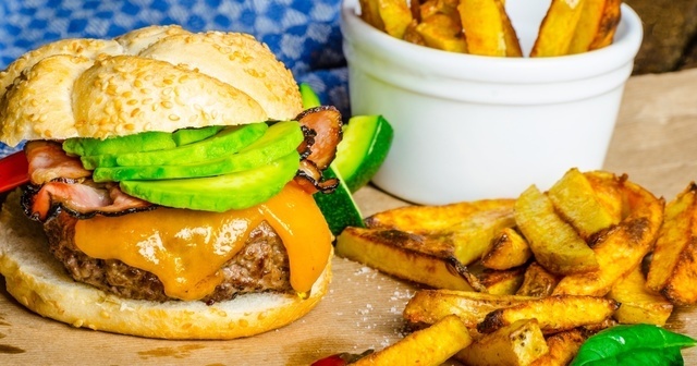 箕面市で絶対外さないハンバーガー9選！和牛100%パティや淡路島食材を使った名店も