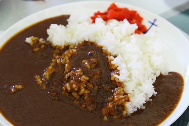 日本風カレーのルーツといわれる「海軍カレー」が東京で食べられるお店3店
