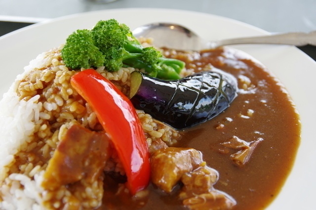 専門店から居酒屋まで!カレー激戦区神保町のジャンル別カレー9選