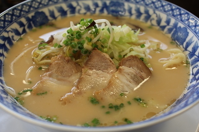 とろけるチャーシューやたっぷり野菜でお腹いっぱい！鹿児島育ちが選ぶ天文館周辺のラーメン店5選