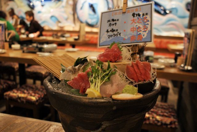 【話題】本マグロをリーズナブルに提供する西葛西の大衆酒場『本マグロ専門問屋 とろ鮪』