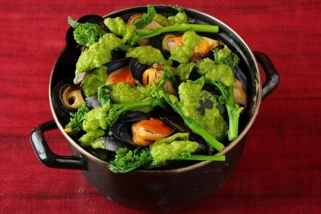 【話題店】三軒茶屋の人気ムール貝専門店「ピンゼロカ」から春の新作メニューとお得なキャンペーンが登場!