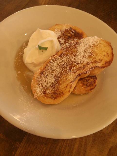 沖縄那覇市の県庁前駅周辺にあるスイーツが楽しめるカフェ