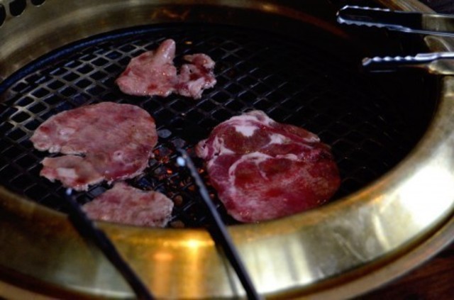 たくさんありすぎて迷っちゃう！枚方の焼き肉食べ放題でいろいろなメニューが楽しめるお店