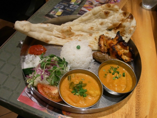 名古屋駅周辺で食べる事の出来る世界料理、インド料理屋さんのランチのまとめ
