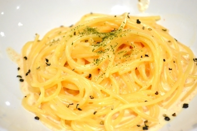 濃厚ソースがパスタに絡む！こだわり店が並ぶ吉祥寺のカルボナーラ4選