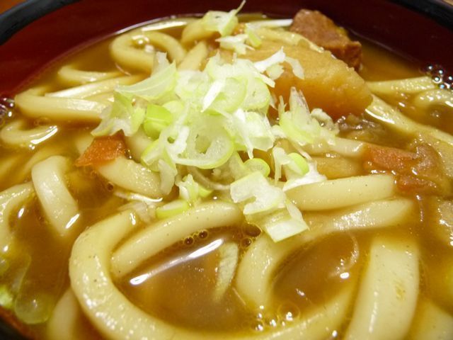 食べたらトリコ!渋谷の「カレーうどん」人気店4選