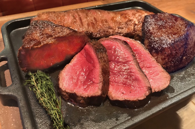 海浜幕張】大満足の900g!！外はカリッと中はレアなNYスタイルステーキ