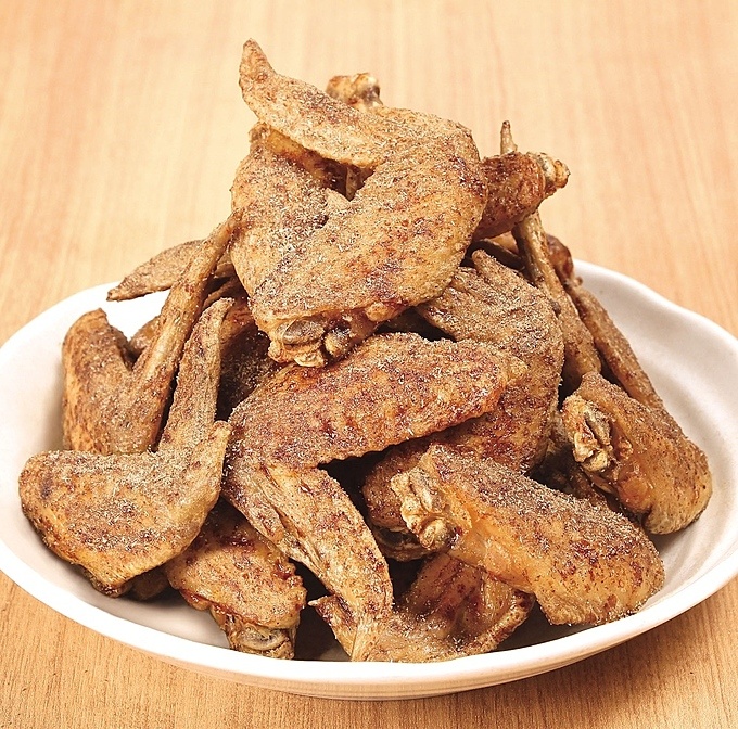 年間500万本以上売れる「幻の手羽先」をネット通販で！『世界の山