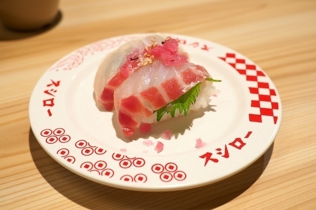 アドホック新宿のレストラン『スシロー』の料理