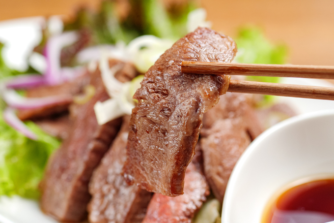 牛タン焼肉食べ放題『ヤキニク MOW 仙台みらいん横丁店』