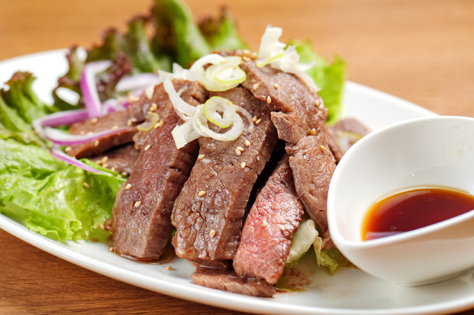 牛タン焼肉食べ放題『ヤキニク MOW 仙台みらいん横丁店』