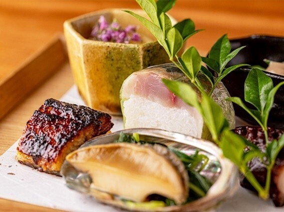 「ミシュランガイド京都・大阪」