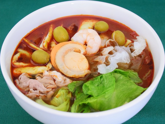 大阪　梅田　麻辣湯（マーラータン）