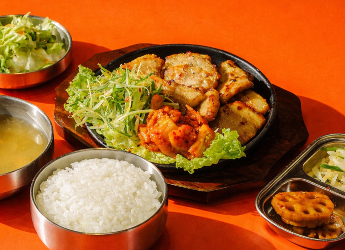 新橋・汐留　サムギョプサル定食（韓国料理）の画像