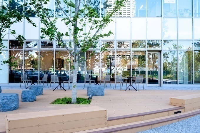 『LINK table』の外観