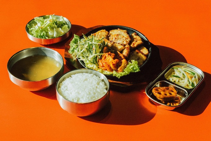 汐留　浜離宮恩賜庭園　花見　ランチ