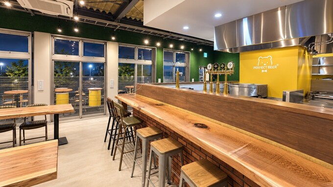 BREWERY BASE 新横浜の店内